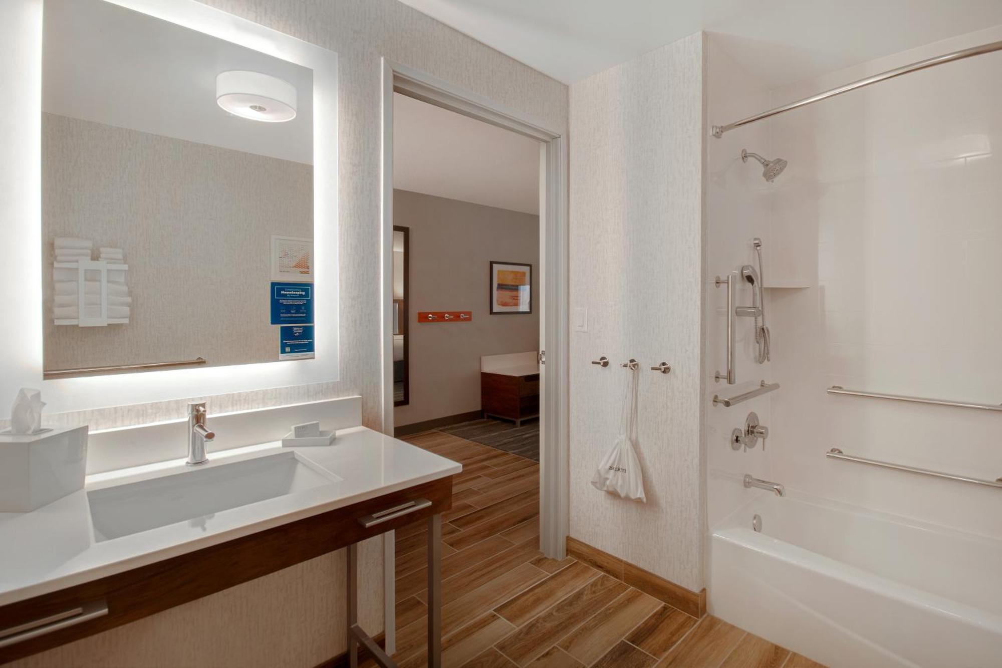 Hampton Inn & Suites Dayton-Vandalia Murlin Heights Exterior foto
